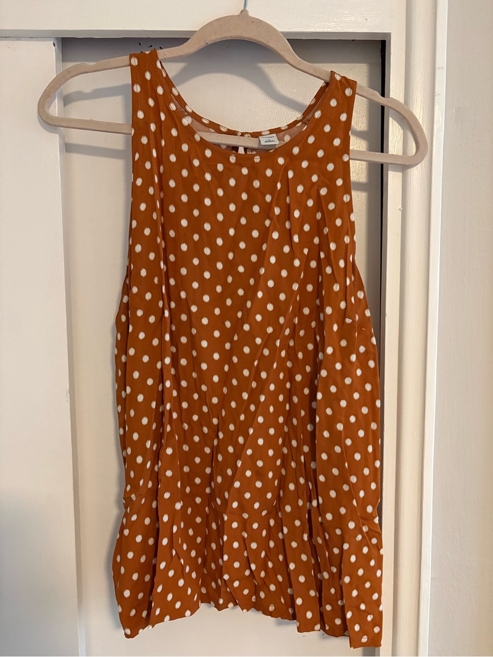 Old Navy White Polka Dot Tank Top in Burnt Orange